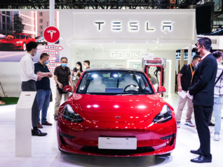 大股東表態(tài)反對馬斯克天價(jià)薪酬，特斯拉市值一夜蒸發(fā)超5700億