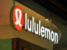 Lululemon二季度营收不及预期，盘后暴跌 17%