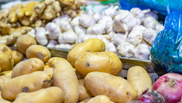 300万元新品种土豆打破最贵授权纪录，能走出马铃薯育种“卡脖子”现状吗？