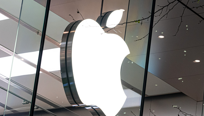 苹果新版Siri测试暴露问题，多项AI功能或将推迟发布