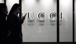 我们和ChatGPT聊了聊王府井奥莱业务，结果竟然......