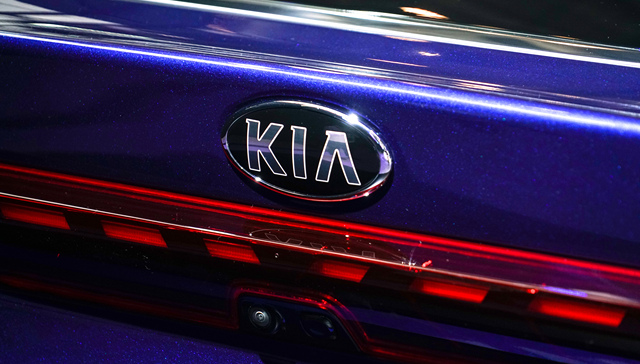 Forced restructuring – Kia cans senior staff
