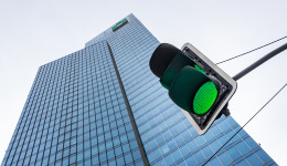 新房年销售规模仍有十万亿，保利对房地产新发展模式提了这些建议