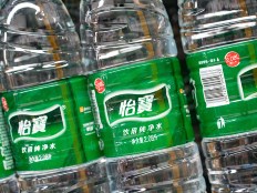 怡宝快把纯净水老大的位置丢了