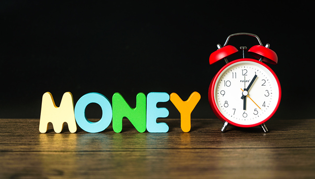 机构热议公募销售费率新规：10.5万亿债券基金“松口气”、C份额优势不在