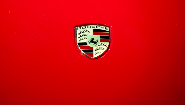 本土智能化难解保时捷困境