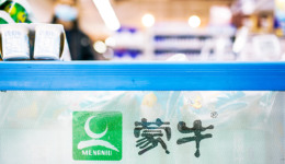蒙牛乳业多面围城：双千亿目标失败总裁换人，净利润下滑远低市场预期