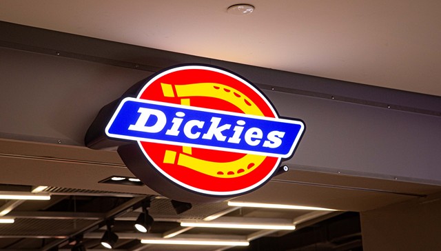 北面独木难支业绩，母公司威富集团管理层再生变