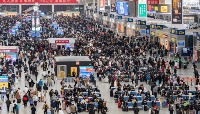 大年;春运倒计时;多部门协同;最先和最后一公里