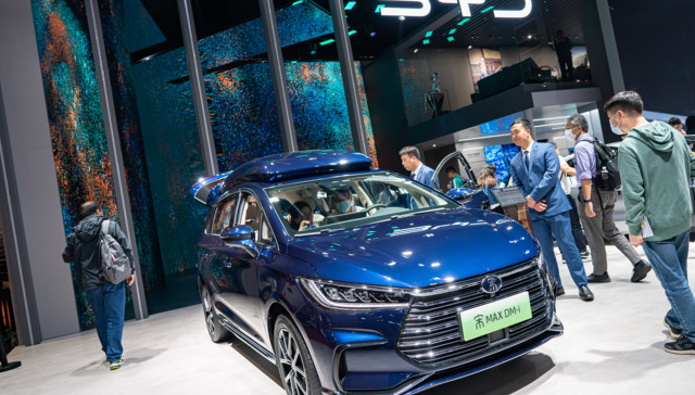 比亚迪一季度净利润超2021年全年，同比增长超400%