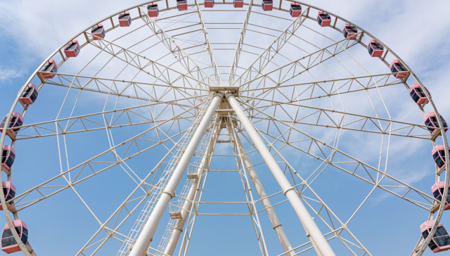 评论;春秋假制度;文旅繁荣;有假可休;敢休会休