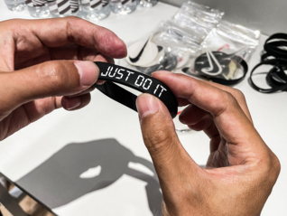 耐克加速推进转型重组，全球将裁员1400人