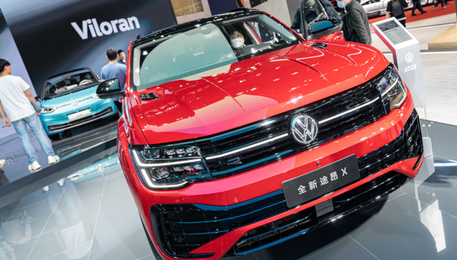 Not making cars, or talking about making cars – VW denials fuel Huawei rumors