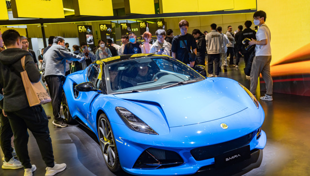 Troubled by poor sales, Lotus fires 200 UK staff