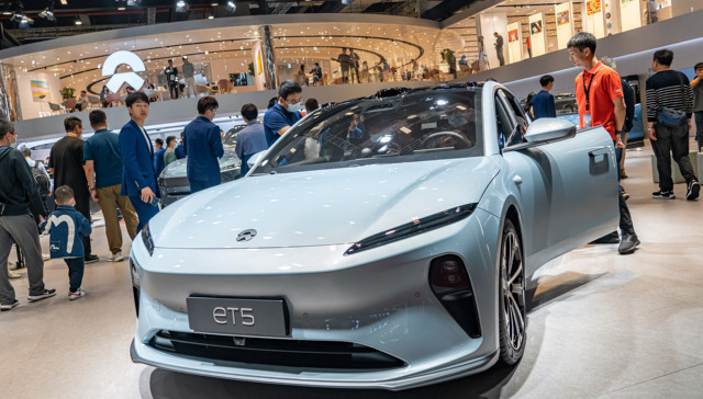 连续两月销量不及7000辆，蔚来全系车型降价3万元