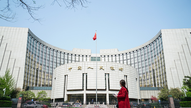 央行副行长刘国强：普惠金融发展取得积极成效，银行乡镇网点覆盖率达98%