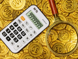 國際金價兩日大漲400美元，多只黃金股漲停