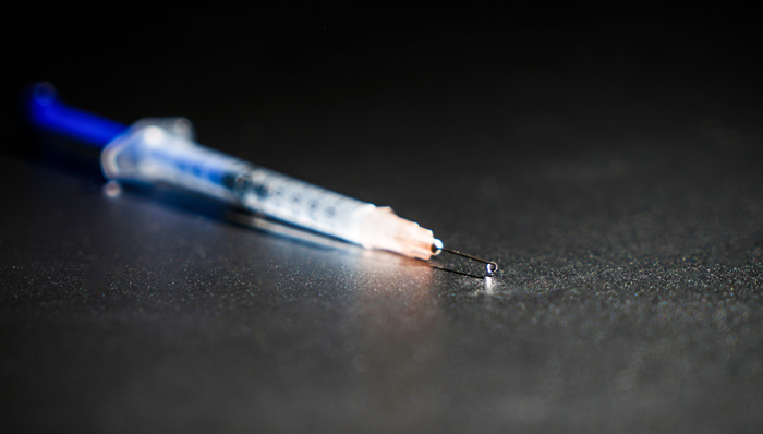 非洲猪瘟病毒首次被证实可自然重组进化，疫苗问世后市场规模或将超百亿