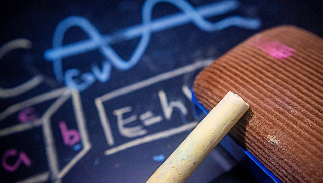 遭高瓴资本减持，粉笔CEO喊话张磊