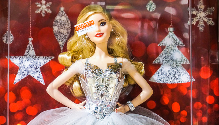 玩具巨头,芭比,万智牌