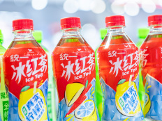 统一的饮品卖不动了，五年来中报首现下滑
