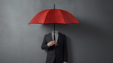 新帅李欣接手“烫手山芋”？慧择保险遭遇合规风波和股价暴跌