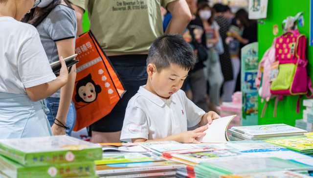多地中小学生;春假;清明黄金周;亲子游