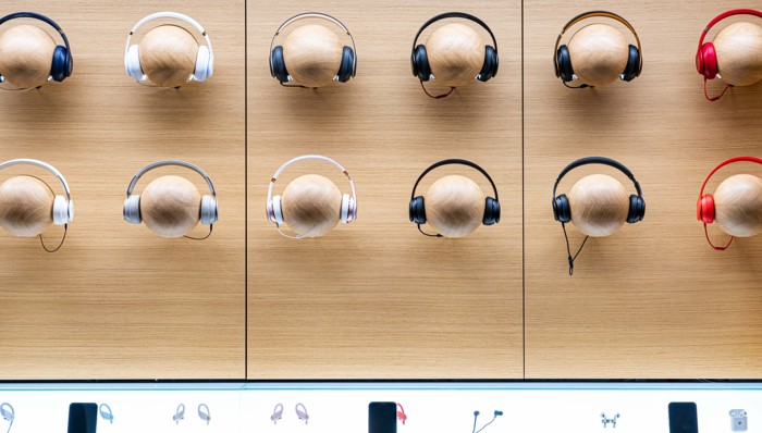 高需求养肥运动耳机市场，国产新星与海外传统大厂混战