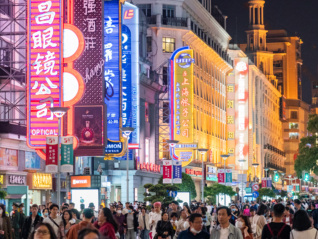 首发不只有新品，上海还要首创各个领域的“米其林”