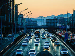 广东多地严查顺风车非法营运，相关市场正逐步规范