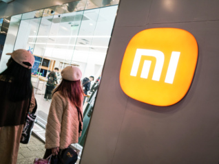 小米再次发出大手笔奖励，覆盖3877名员工和供应商