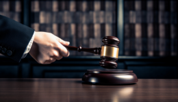 交行一支行原副行长为高薪跳槽企业后又离职，被判退还82.5万元丨局外人