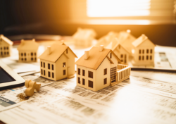 候鸟式买房的人