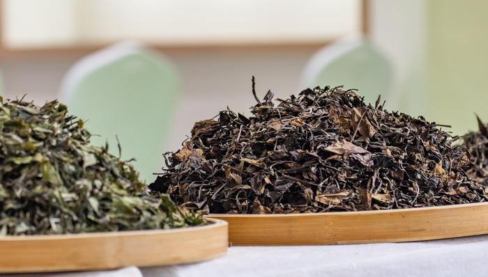 业绩跌了两年多的天福茗茶苦寻转机