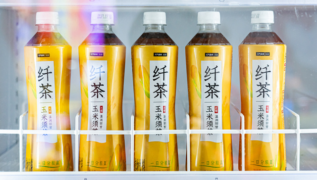 智能柜能否帮元气森林成为办公楼中的显眼包？