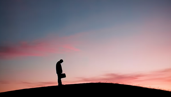 大厂人事丨PICO、AMD回应裁员；坚果投影创始人胡震宇被限制高消费