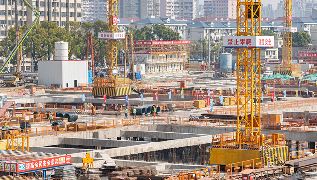 深圳龙岗两大旧改项目公布 总宅地建面超40万平米