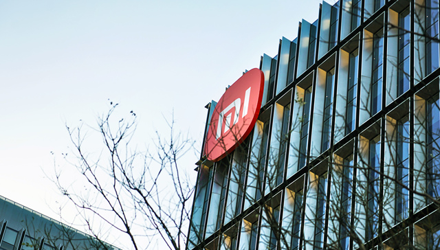 Xiaomi SU7 crash sparks fire, kills three; company discloses details and pledges full cooperation