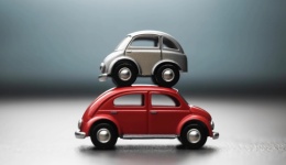 越小越迷人，近百万辆微型电车被谁买走了？