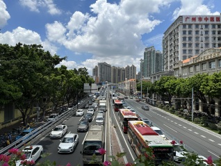 当新车合格证成经销商融资工具，拿不到证的车主该怎么办？