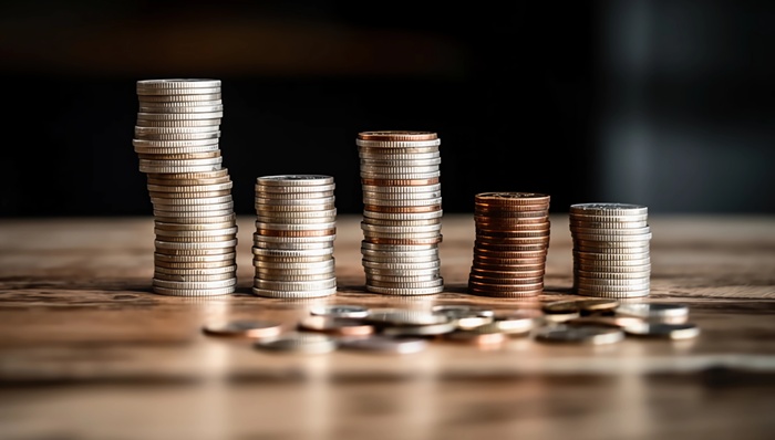 境外旅客离境退税物品金额大幅下调至200元，现金退税金额上调至2万元