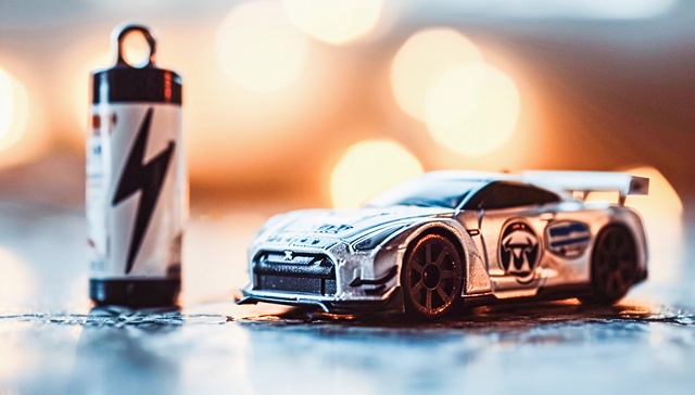 上半年宁德时代磷酸铁锂电池装车量反超比亚迪｜动力电池月度排名⑭