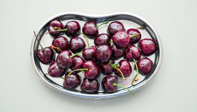 车厘子身价一个月内暴跌一半