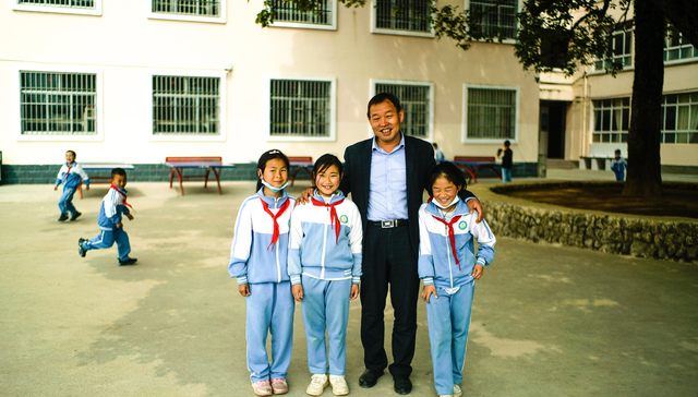 教育部辟谣“缩短学制”“取消中考”，高中义务教育可行吗？