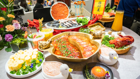 在县城闷声赚钱，锅圈加盟商“奔跑”