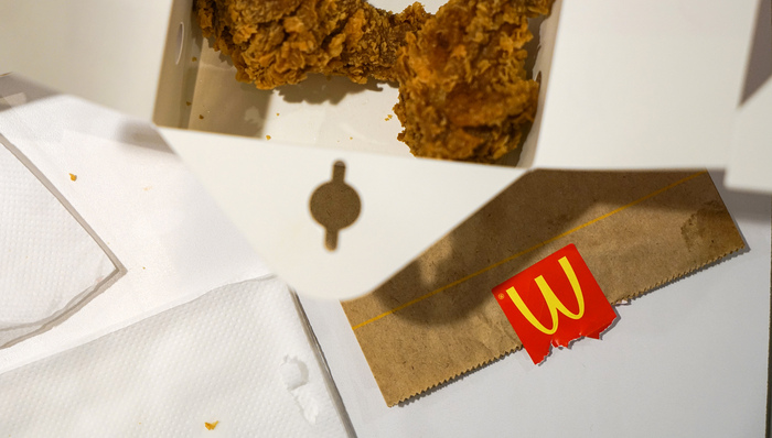 麦当劳鸡翅裹不裹粉为什么能让消费者反应那么大？