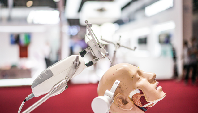 上海推出100亿“耐心资本”投早投小投硬科技