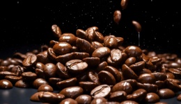 咖啡店经历糟糕一季度：星巴克瑞幸Tims无人幸免