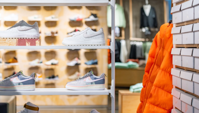 净利大幅下跌滔搏火烧眉毛，它还能触底反弹吗？