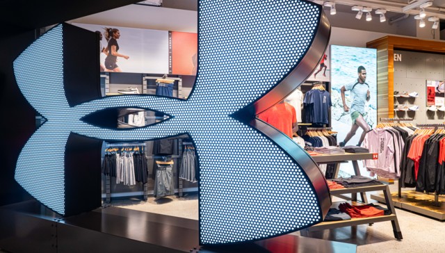 安德玛业绩“熄火”全年收入下跌3%，下一步要裁员重组自救